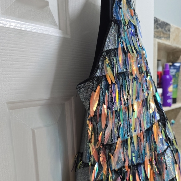 Kids Multicolor Sequin Vest - Picture 7 of 16